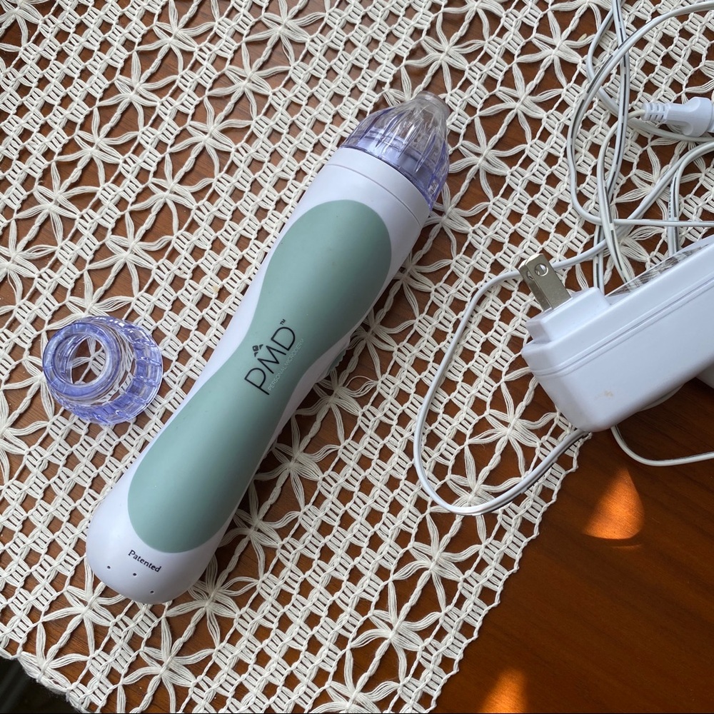 PMD Personal Microdermabrasion Device